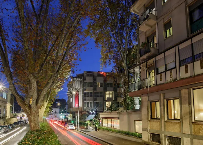 Ξενοδοχείο Fenix 4*