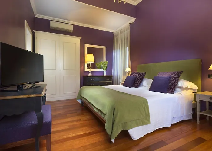 Fenix Hotel 4*